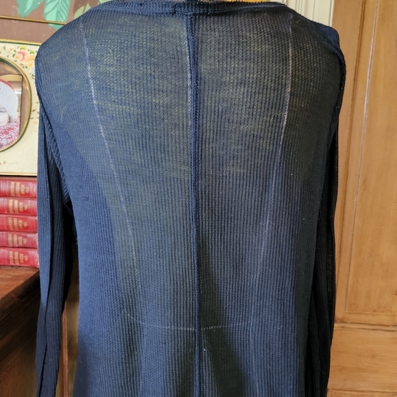 ECOTE Sheer Waffle Knit Top - Picture 6 of 11
